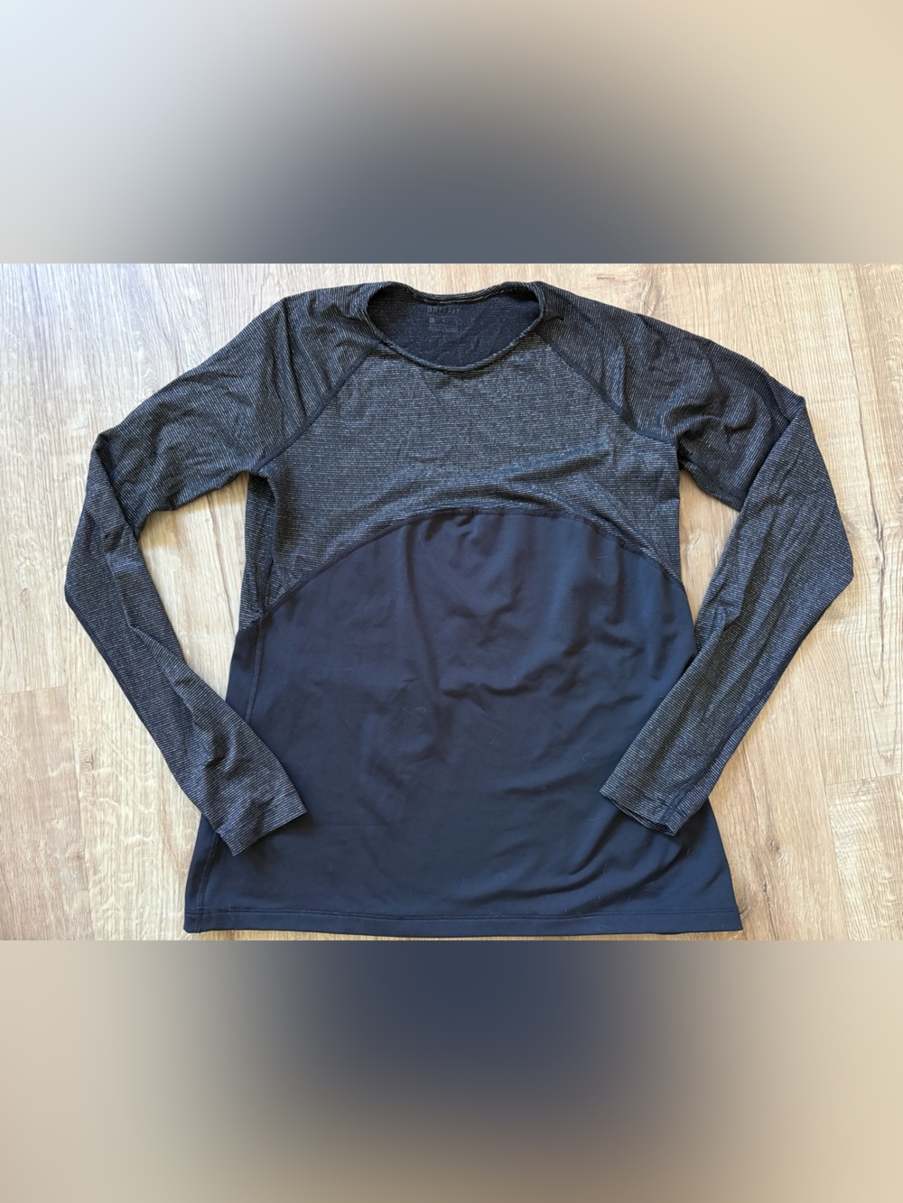 Nike Dri-Fit Black Long Sleeve Two-Tone Athletic Top Sz large